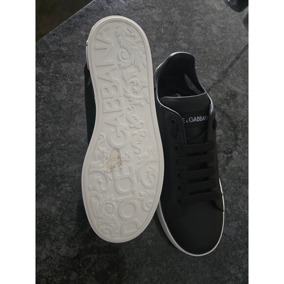 NWT Dolce&Gabbana Portofino Black & White Logo Sneakers - 38EU - Picture 5 of 9